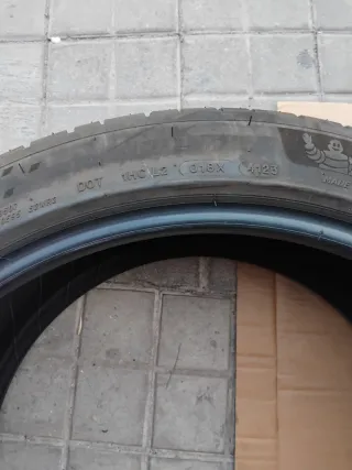 2 Neumáticos Michelin 255/40R20 101W