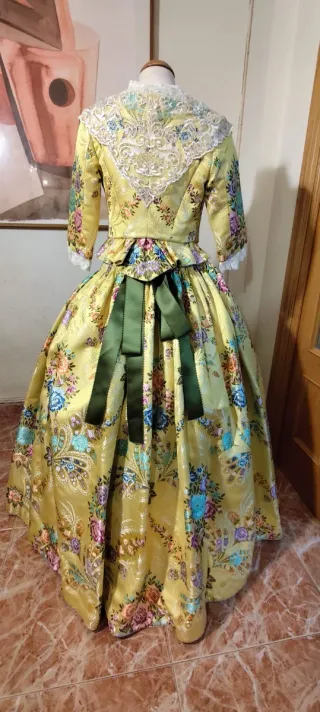 Traje de Fallera 