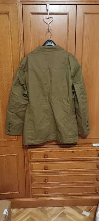 Chaqueta elegante verde oliva