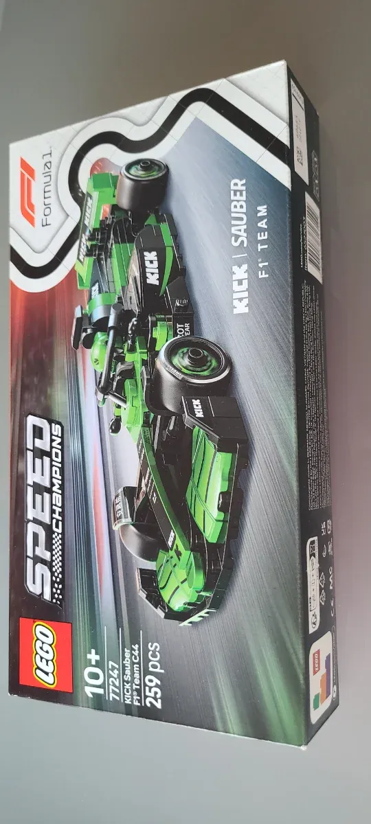 LEGO Speed Champions 77247 Sauber F1 Team
