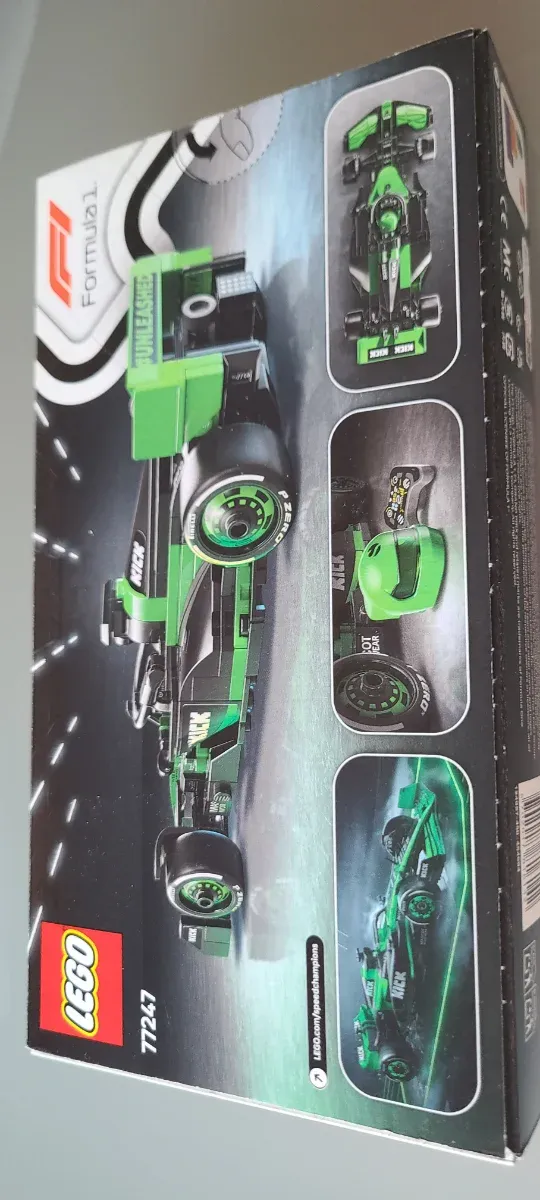 LEGO Speed Champions 77247 Sauber F1 Team