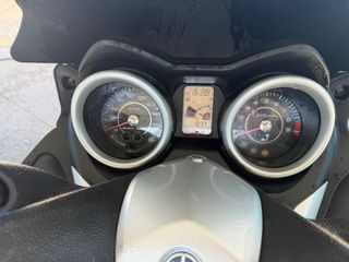 Yamaha Xmax 250 (2011)