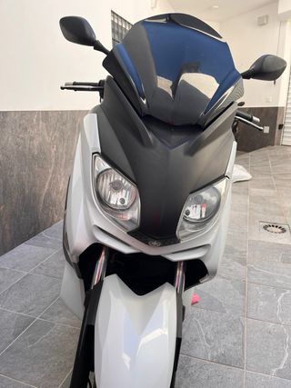 Yamaha Xmax 250 (2011)