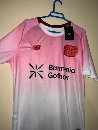 Camiseta New Balance Bayer Leverkusen Rosa Talla M