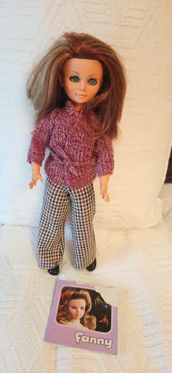 Traje de chaqueta y pantalón de la muñeca Fanny