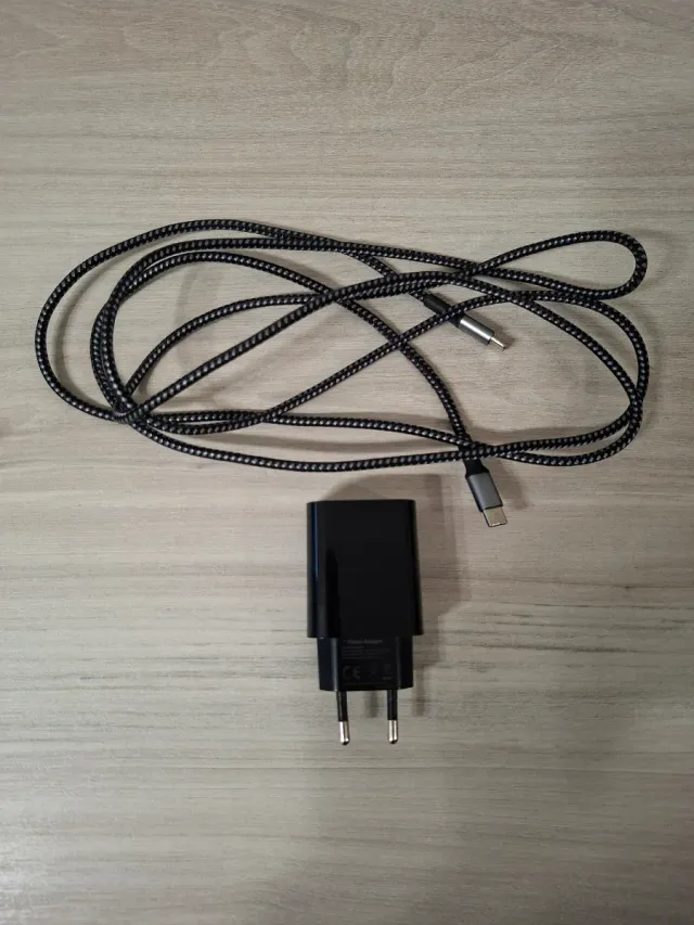 Cargador Rápido 25W USB-C