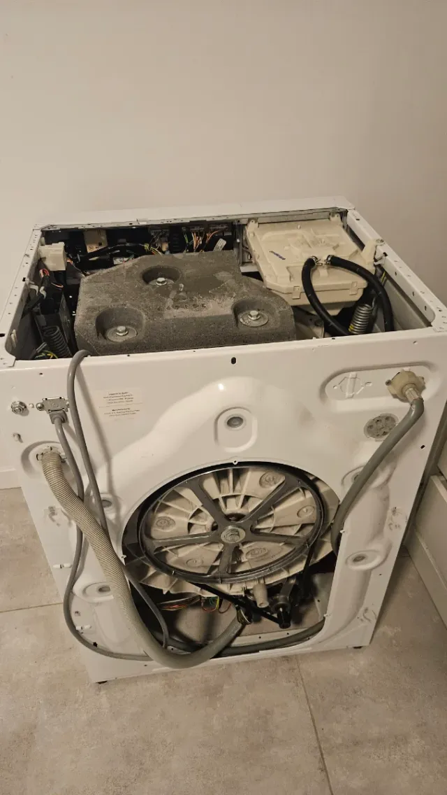 Lavadora Beko - Tambor roza un poco