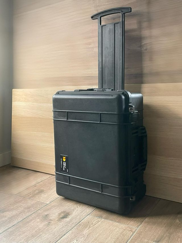 Maletín Peli 1560 con Ruedas Protectora