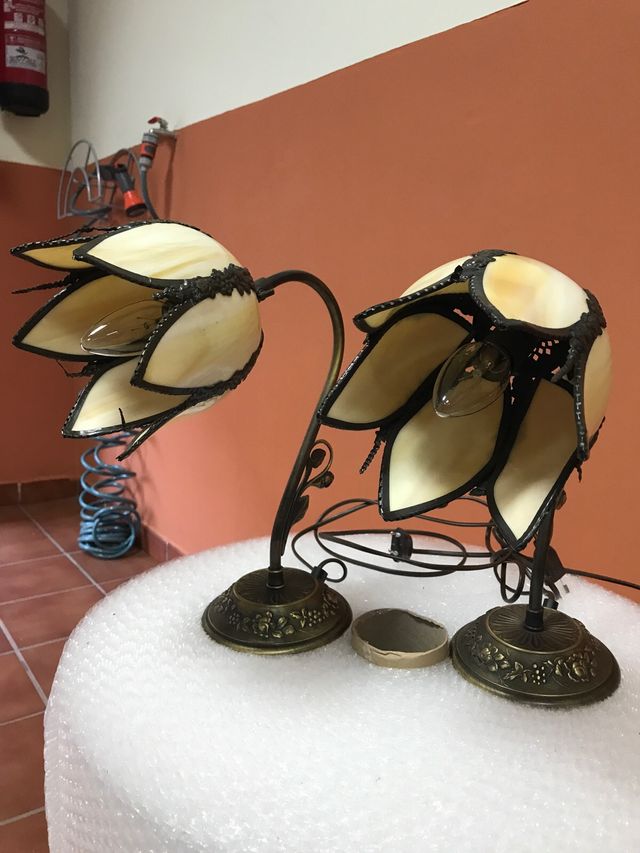 Lampade da comodino in vetro e metallo