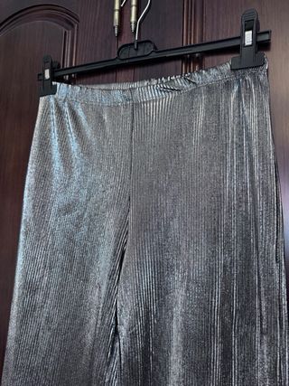 Pantaloni da donna in argento metallizzato