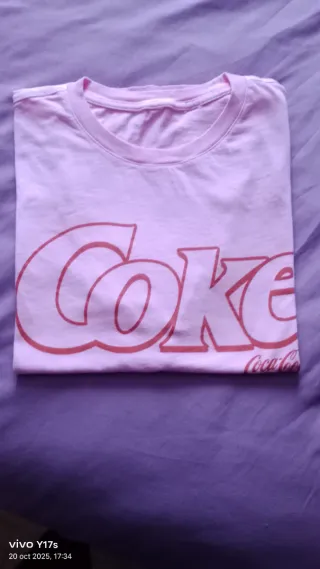 Camiseta Coca-Cola Rosa Chica