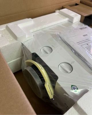 Videoproyector Epson EB-L730U 7000 lúmenes