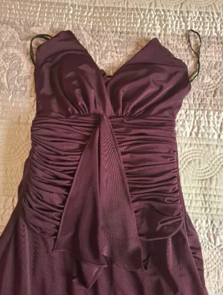 Vestido largo morado para invitada
