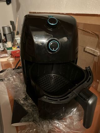 Freidora de aire negra
