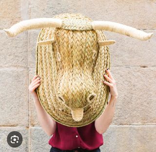 Cabeza de Toro Decorativa de Esparto