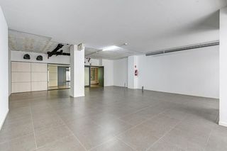 Oficina en alquiler en Les Tres Torres en Barcelona
