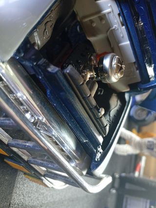 Camión Ford F100 1953 Road Legends 1/18