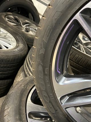 Llantas 19" Nissan 5x114.3 Con Neumáticos 90% vida