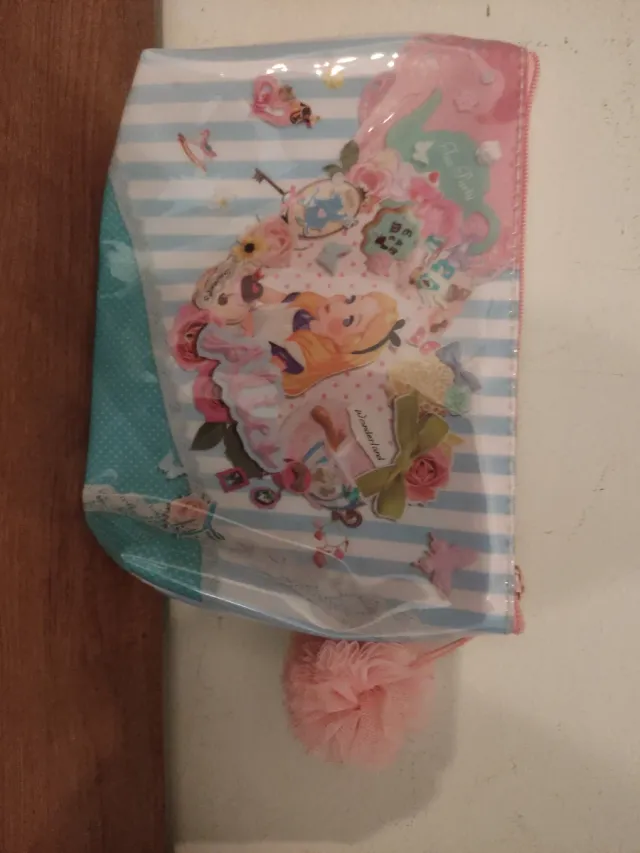 Borsa da toilette Alice nel Paese delle Meraviglie in Giappone