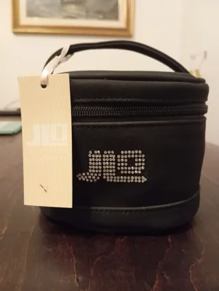 Beauty case Jennifer Lopez nero