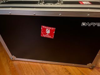 Controlador DJ Pioneer DDJ-SX2 + Caja de seguridad