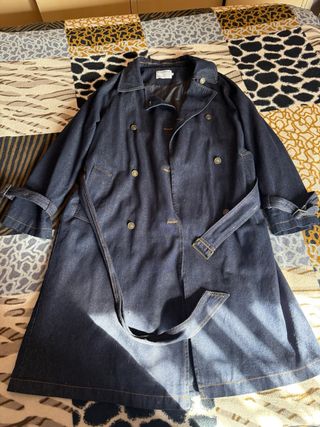 Gabardina vaquera azul