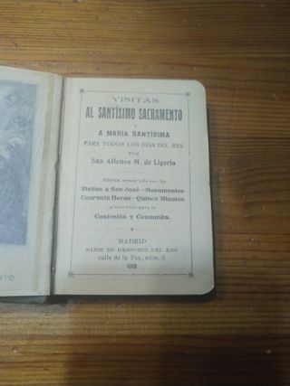 Lote 5 libros religiosos , precio no negociable