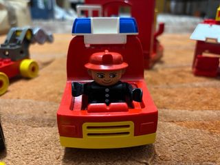 LEGO DUPLO VINTAGE- BOMBEROS - SET X 31 PIEZAS