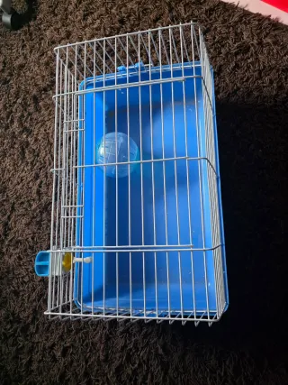 Jaula grande para roedores azul y blanca