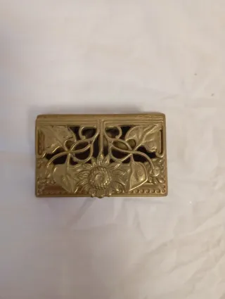 Caja guarda sellos bronce girasol