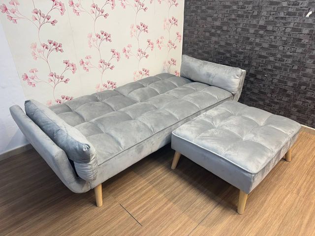 ¡OFERTÓN! Sofá Cama con Puf SELLADO