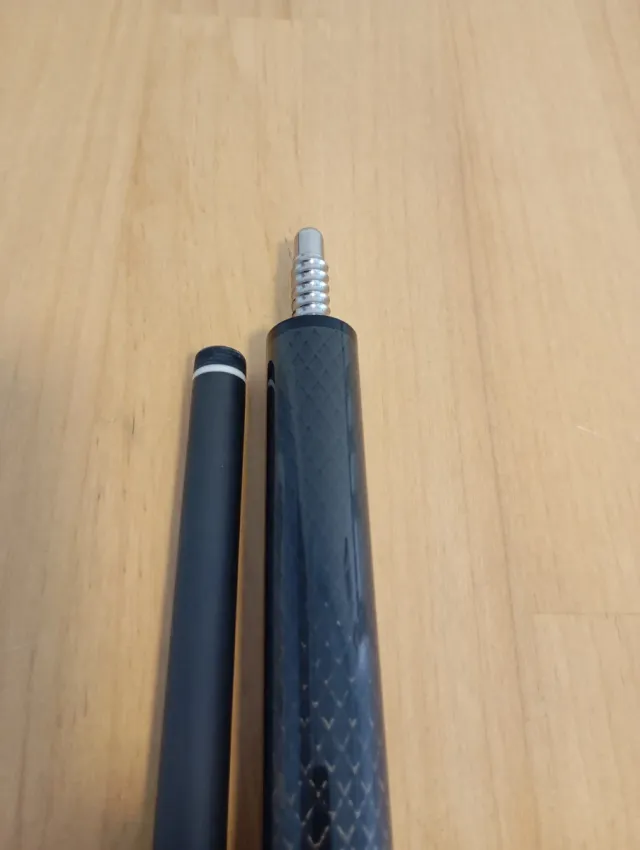 Taco de billar en carbono