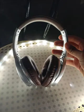 Cuffie Bluetooth con scatola originale