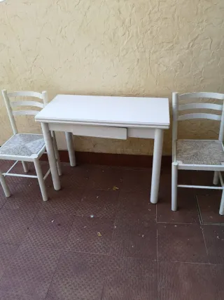 Mesa y 2 Sillas Cocina Blancas