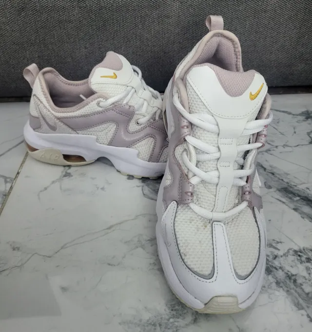 Zapatillas Nike Air Mujer morado y Blanco