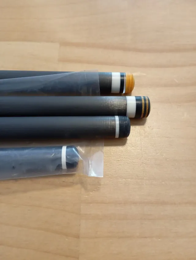 Flechas de billar pool en carbono