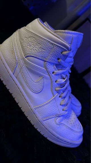 Nike Jordan Mid Bianche