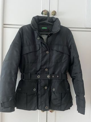 Chaqueta plumas Benetton impermeable. Como nueva
