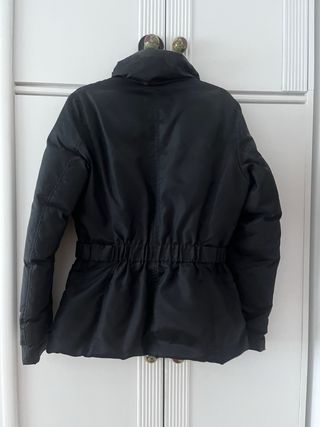 Chaqueta plumas Benetton impermeable. Como nueva
