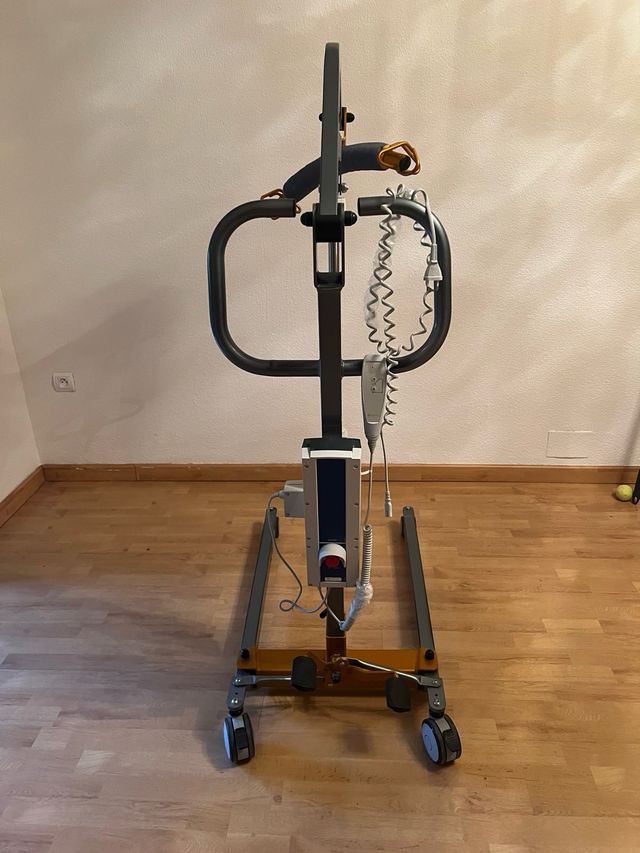 Grúa eléctrica SUNLIFT 130 E