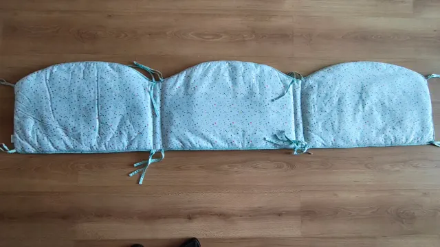 Cubre cunas infantil con estrellas