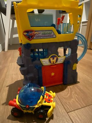 Pack superzings : camiones , cuartel y spinners.