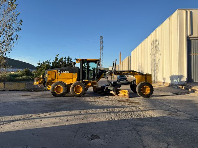 ***RESERVADA***JOHN DEERE 772GP***MATRICULADA***