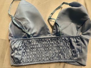 Conjunto celeste satinado dos piezas