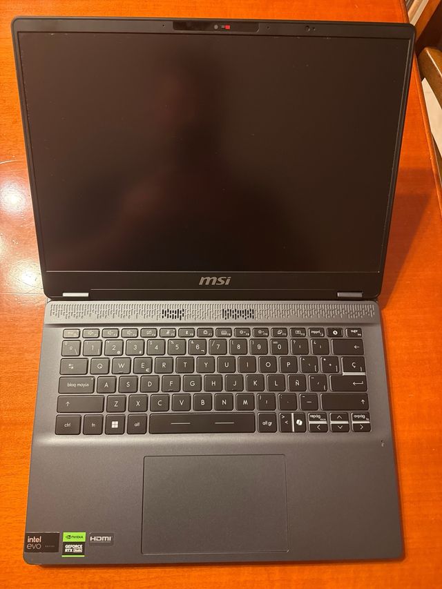 MSI Prestige 14 AI Studio C1VEG-016E Gris