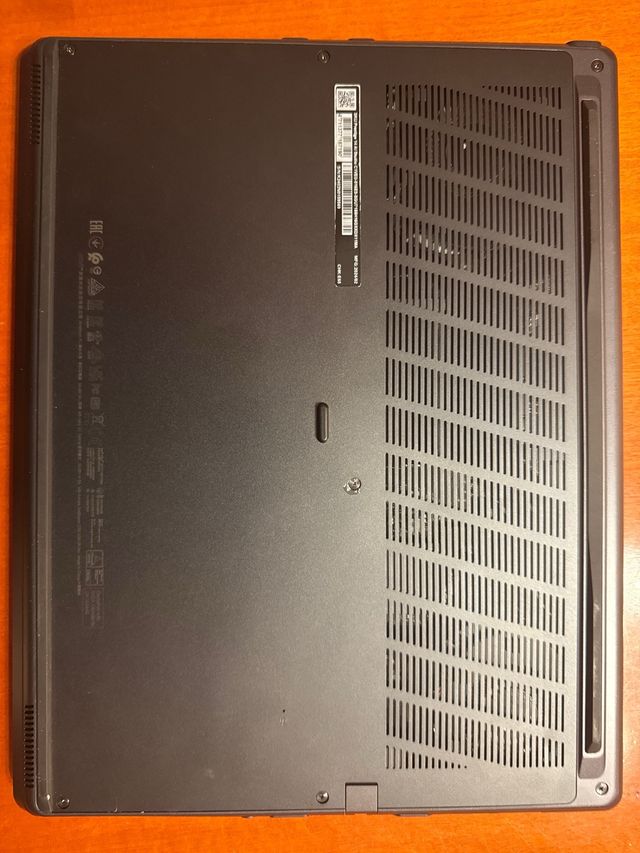 MSI Prestige 14 AI Studio C1VEG-016E Gris