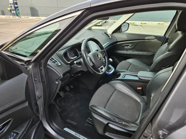 Renault Grand Scenic 2018