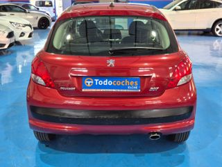 Peugeot 207 ACTIVE 1.4 VTi 95