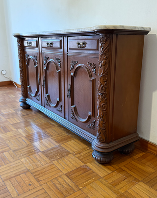 APARADOR antiguo madera tallada y mármol (vintage)