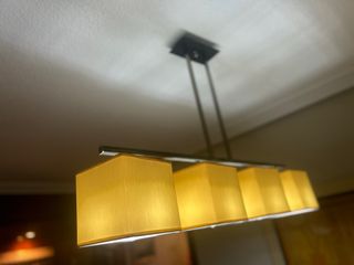Lámpara de salón 4 focos dorada